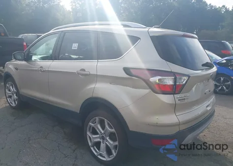 2017 Ford Escape Titanium из США, поврежденный, VIN 1FMCU9JDXHUC83742